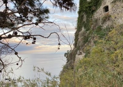 Kroatien Burg mit Blick aufs Meer