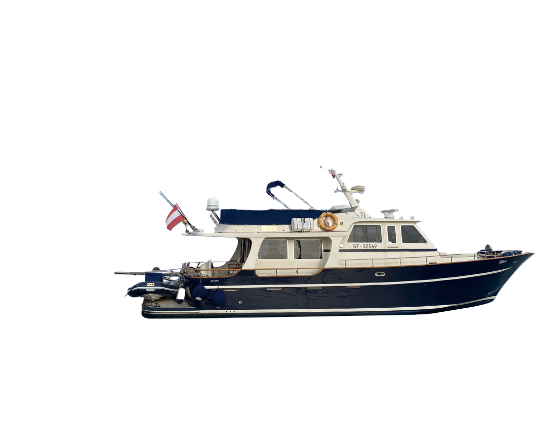 Boot Thor Transparent auf dem der Yachturlaub stattfindet